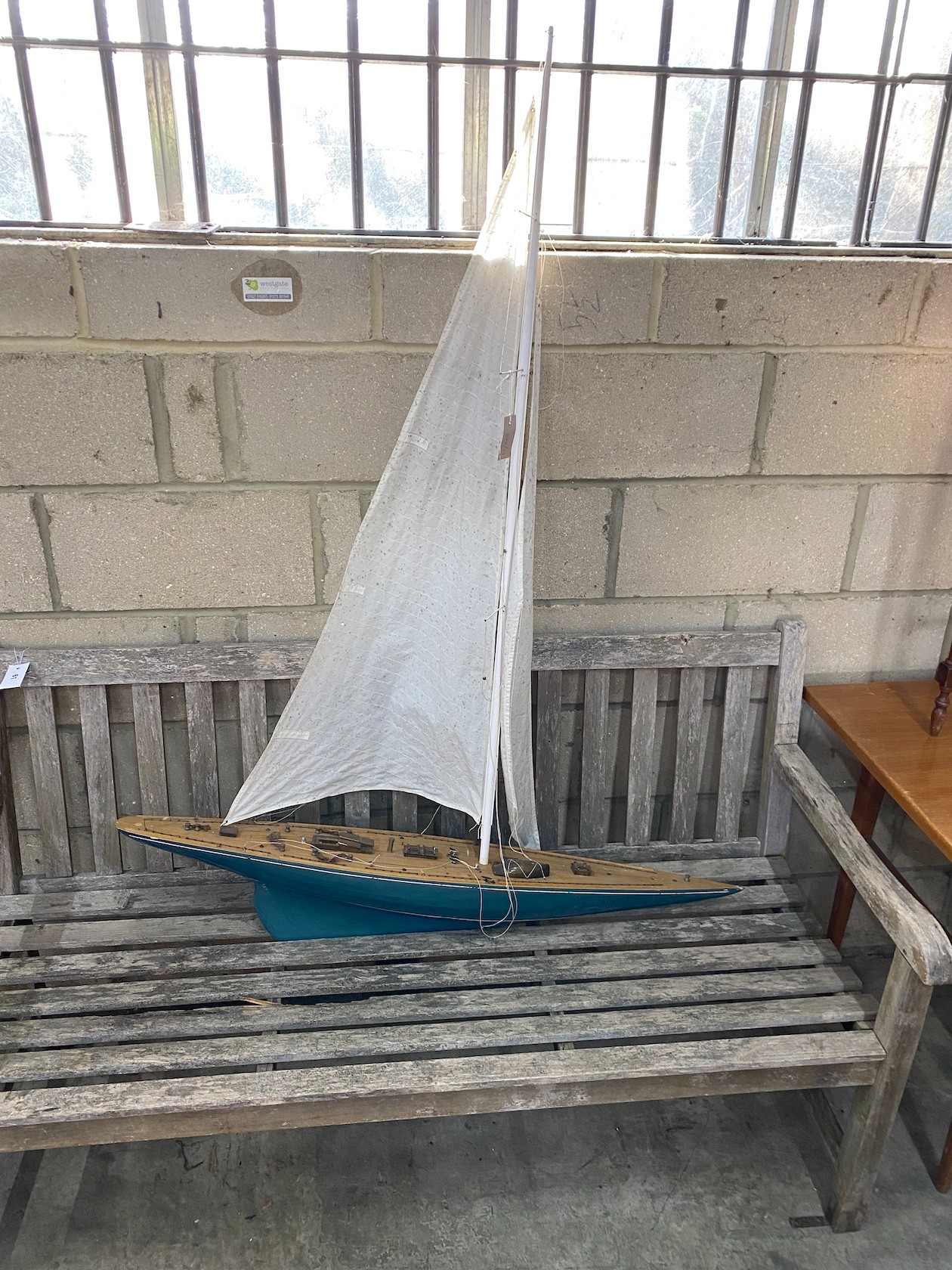 A modern pond yacht, height 148cm